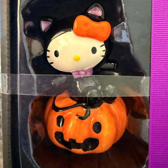Hello Kitty Halloween‎ Pumpkin Stacking Salt & Pepper Shaker Set - Picture 7 of 8